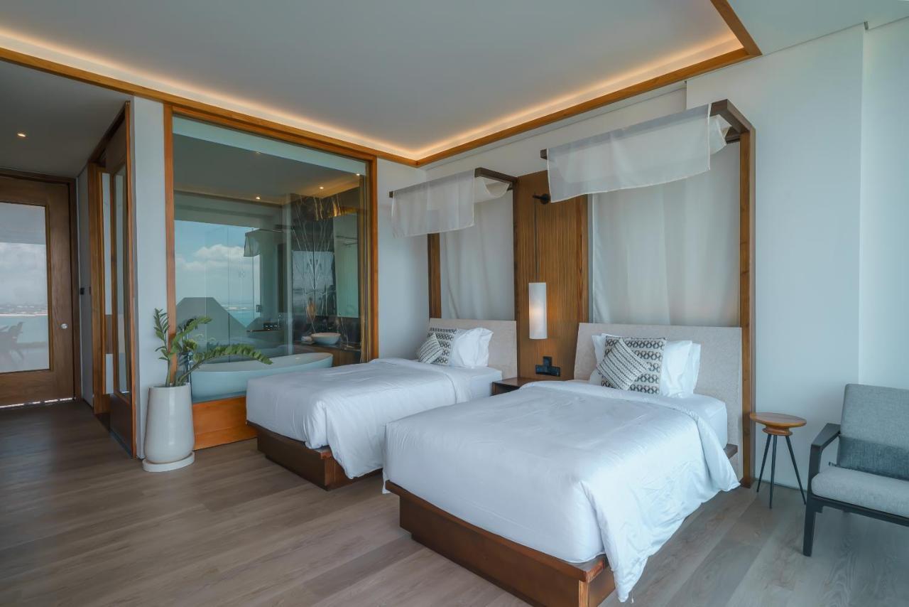 Beyond The Sea - Luxe Sea View Villa In Jimbaran ภายนอก รูปภาพ