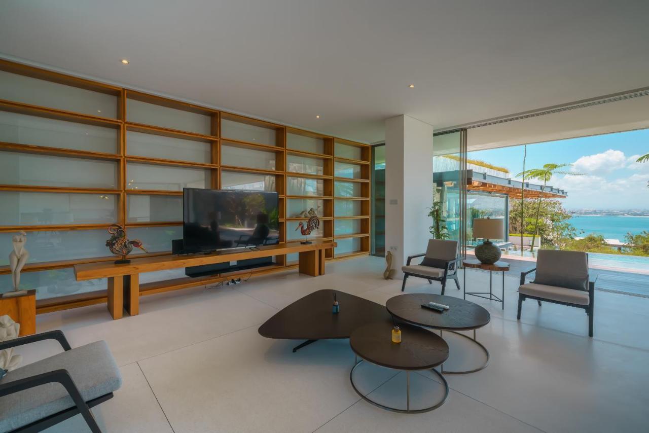 Beyond The Sea - Luxe Sea View Villa In Jimbaran ภายนอก รูปภาพ