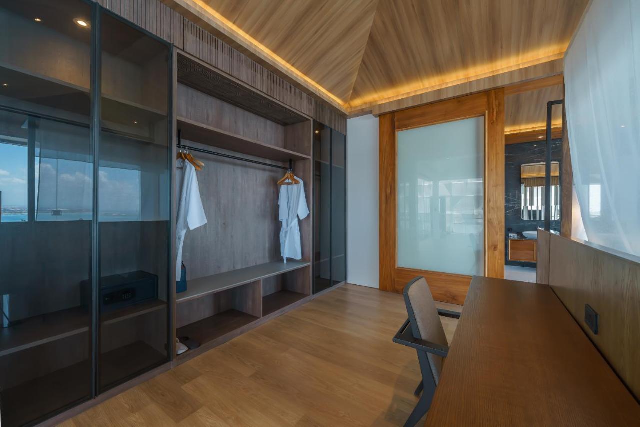 Beyond The Sea - Luxe Sea View Villa In Jimbaran ภายนอก รูปภาพ