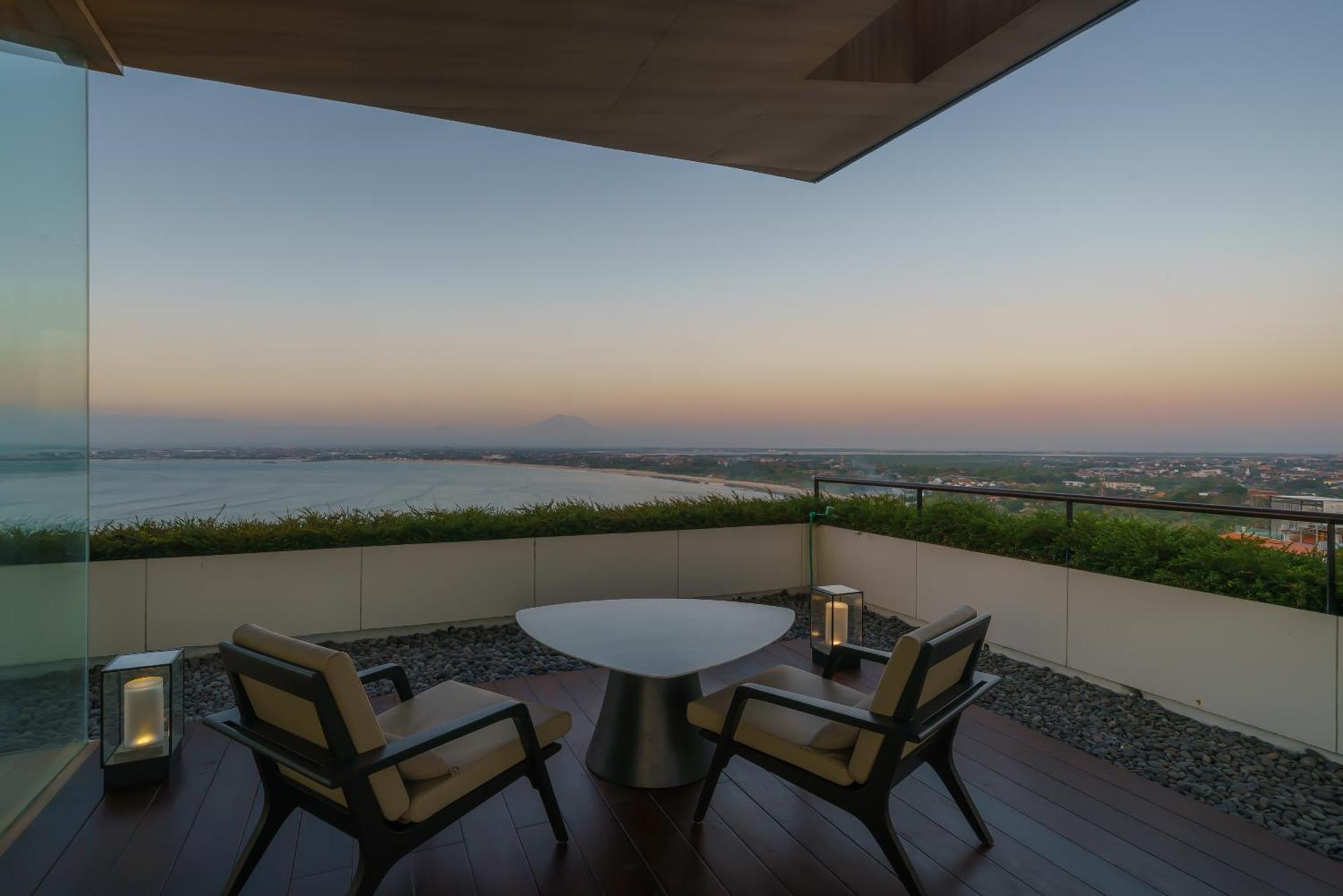 Beyond The Sea - Luxe Sea View Villa In Jimbaran ภายนอก รูปภาพ